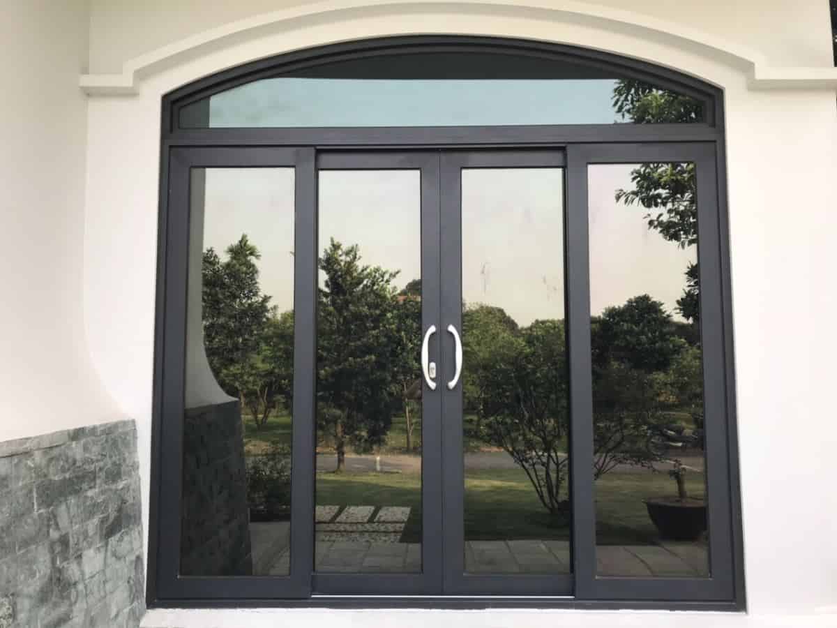 cửa nhôm kính xingfa