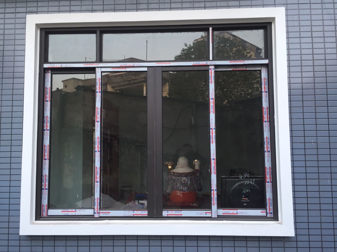 cửa nhôm kính xingfa